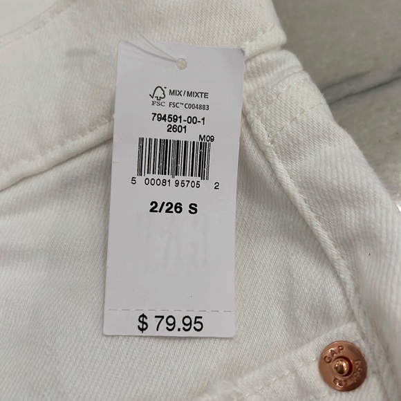 NWT Gap Mid Rise Girlfriend Jeans with Washwell White-26 Short - Picture 4 of 14